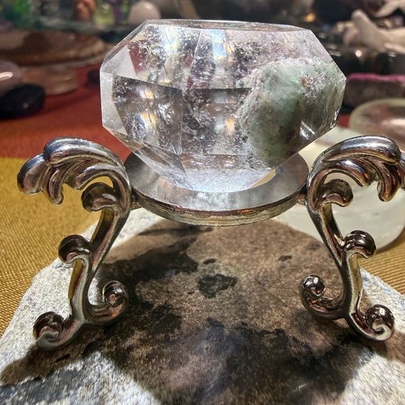 Garden Quartz Diamond - Picture 3 of 6